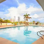 Laurdhomes Laguito Loft Hot Ware 1Bath, Lake View